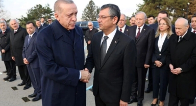 CHP lideri Özel'den değişimde İzmir örneği: 