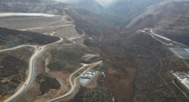 Erzincan'daki maden işçileri Hüseyin Gürbüz'ü protesto etti 