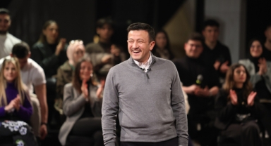 Hamza Dağ'dan gençlere İzmirim Kart müjdesi