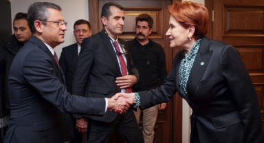 İddia: İYİ Parti ve CHP'de iki büyükşehir için işbirliği teması 