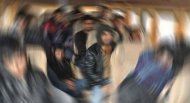 İzmir'de 115 kaçak göçmen yakalandı! 