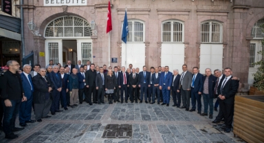 İzmir esnafından Başkan Soyer’e: Hakkınız ödenmez