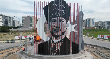 Menemen’e 4 boyutlu Atatürk anıtı
