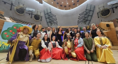 Renkli Sesler Çocuk Operası Ege’nin çocuklarıyla buluşmaya geliyor