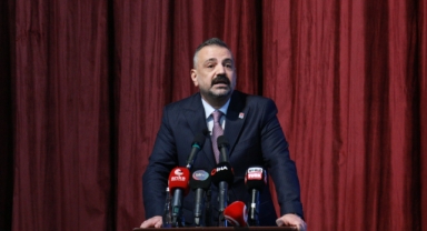 Aslanoğlu'dan skandal ziyarete sert tepki: Vatan hainin mezarına sabileri götürüyorlar 