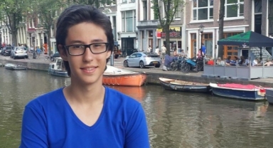 Bombalı saldırıda öldürülen tıp öğrencisi Berkay Akbaş için yürüyüş 