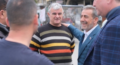 Cevdet Çayır: ''Sevgi ve ilgiyi Bornova'ya uzanan hepimiziz''