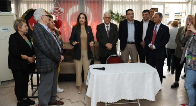 CHP Karşıyaka Adayı Ünsal’dan kahramanlara vefa ziyaretleri