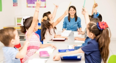 CHP'li Çiçek'ten eğitime yönelik projeler 