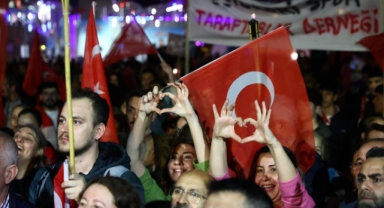 CHP’li Görkem Duman'a destek yürüyüşü