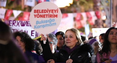 CHP'li Mutlu kadınlarla alana indi: Belediyeyi yönetirim, bulaşığa karışmam!
