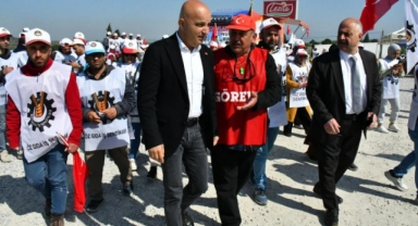 CHP'li Polat'tan grev yapan işçilere destek: 