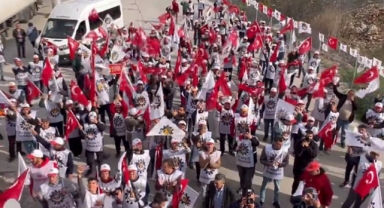 Hintli işçiler Meclis gündeminde: “İktidar modern köle ticaretine göz yumuyor”