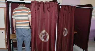 MEB duyurdu: Okullara seçim arası 