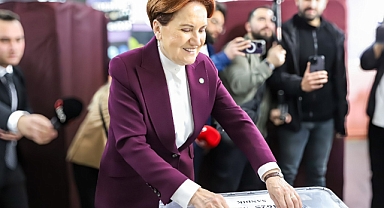 Meral Akşener Ankara'da oyunu kullandı