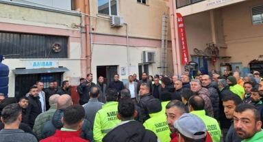 Ne kadar süreceği belirsiz: Narlıdere'de işçiler iş bıraktı