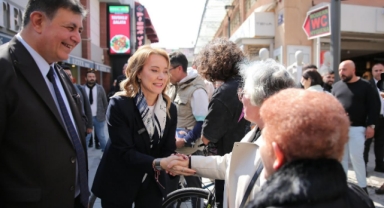 Nilüfer Çınarlı Mutlu: 