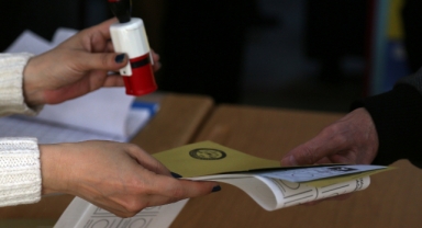 Türkiye sandığa gidiyor: 10 adımda oy kullanma rehberi