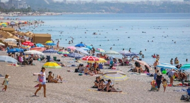 Yerli turiste tatil hayal oldu: Beş günlük tatil on binlerce liraya mal oluyor! 