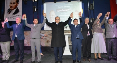 Yıllardır bekleyen yolu yaptılar... Aceleden İstiklal Marşı'nı unuttular