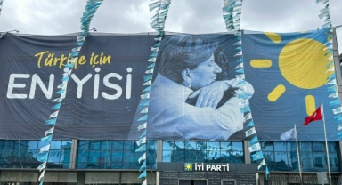 Akşener, odasındaki özel eşyalarını toplattı 