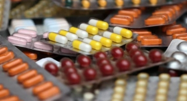 Antibiyotikler hakkında şaşırtan araştırma: 'Öksürüğün süresi ve şiddeti üzerinde etkisi yok'