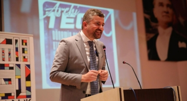 Başkan Duman, mezun olduğu üniversitede gençlerle buluştu