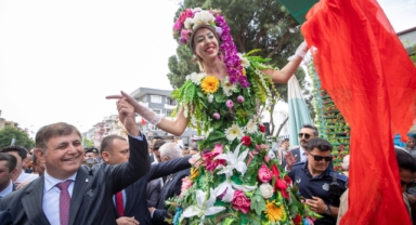 Bayındır’da yine çiçekler açtı