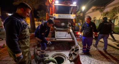 Çeşme'de turizm sezonu öncesi altyapı atağı