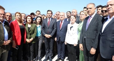 CHP heyeti Hatay’da: Süreç devam ediyor 