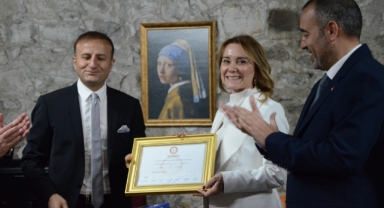 CHP’li Mutlu, mazbatasını aldı: “Çok başarılı olacağız”