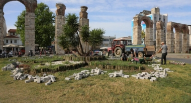 Efes Selçuk, turizm sezonuna erken giriş yaptı 