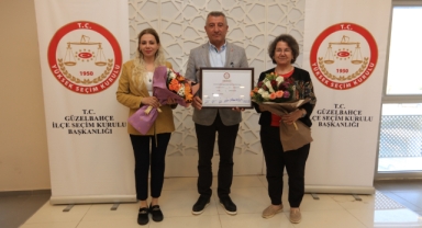 Güzelbahçe'de mazbata krizi tatlıya bağlandı