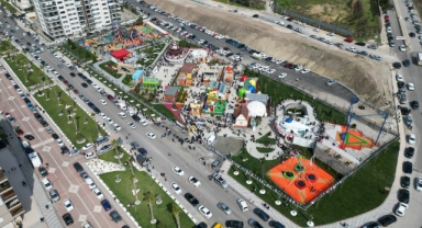 İzmir, bayram tatilinde Menemen'de buluştu 