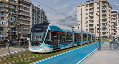 İzmirliler dikkat: Tramvay duraklarına maç ayarı! 