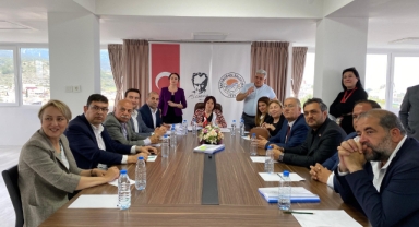 Karaburun'da ilk meclis