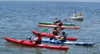 Karşıyaka’da sporla iç içe nesiller yetişiyor 