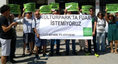 Kültürpark Platformu’ndan kitap fuarı çıkışı: “İZFAŞ, Kültürpark’tan elini çekmeli” 