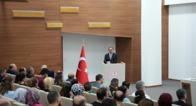 Ramazan Bayramı öncesinde İzmir İl Milli Eğitim Müdürlüğünde Bayramlaşma Heyecanı