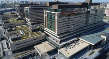 188,7 milyar liraya 18 şehir hastanesi: Müteahhitlerin yüzü güldü 