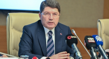 Adalet Bakanı Tunç'tan Anneler Günü için 'açık görüş' kararı