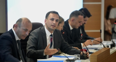 Bornova Belediyesi yeni müdürlüklerle güçleniyor