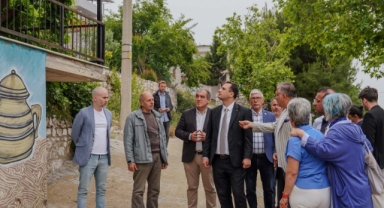 Bornova’nın köylerinde sorun çözen sabah mesaileri