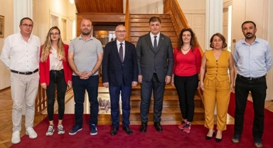 Büyükşehir’de TİS görüşmesi: Başkan Tugay’dan bütçe disiplini vurgusu