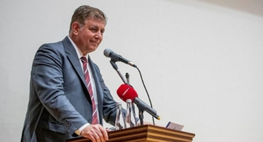 Cemil Tugay’dan “kadın başkan” açıklaması: “Geçmişe dönük telafi için…” 