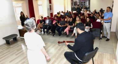 Çiğli Belediyesi Türkçe okuma yazma kursu sona erdi