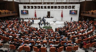 Gündem; yeni anayasa: TBMM Başkanı Kurtulmuş’tan üç partiye ziyaret 