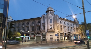 Hırsızlar talan ediyor! Tarihi hana dadandılar