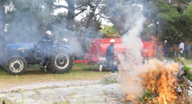 İzmir’in ormanlarına gönüllü kalkanı