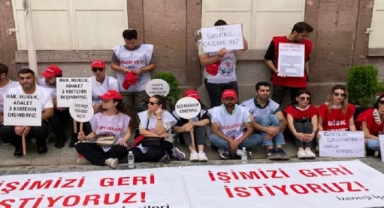 Kriz büyüyor! İşten çıkartılan işçiler İzBB önünde eylem yaptı